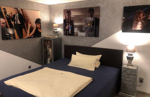 Floersheim Hotel | Hotel Karthaeuser Hof