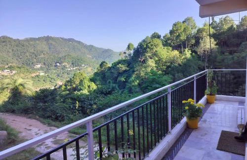 Khattalwada Cama Y Desayuno | Hotel Kasauli Jashan