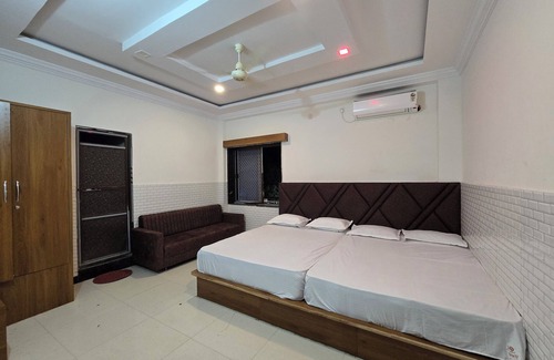 Bhadesar Hotel | Hotel Kesri Nandan
