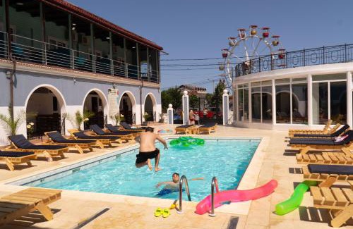 Costinesti Hotel | HOTEL KM 0