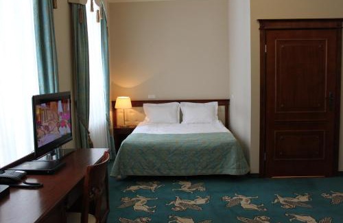 Zamosc Hotel | Hotel Koronny