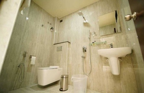 Guntur Hotel | HOTEL KUMBHAKARNA