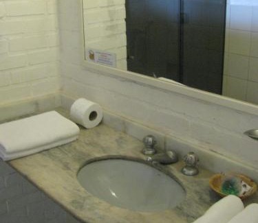 Algodoal Hotel | Hotel La Brise