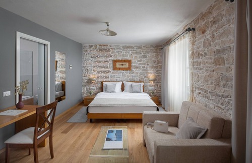 Bale Hotel | Hotel La Grisa