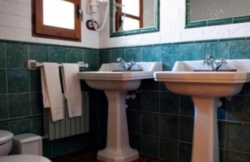 Aliaga Hotel | Hotel La Parra