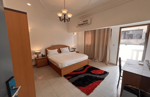 Brazzaville Hotel | Hotel La Roche