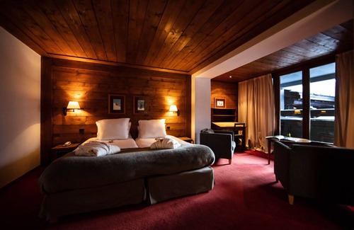Val-d'Isere Hotel | Hotel La Savoyarde