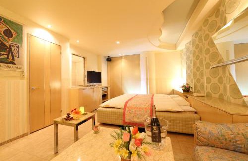 Higashi-osaka Hotel | Hotel La Siena (Adult Only)