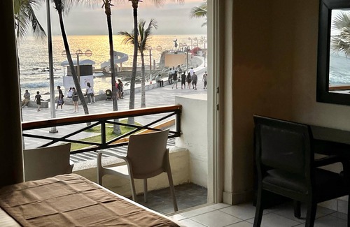 Centro de Mazatlán Hotel | Hotel La Siesta Malecón