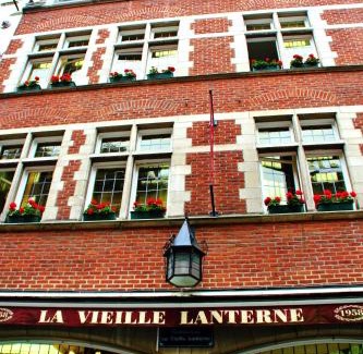 Stalingrad Hotel | Hotel La Vieille Lanterne