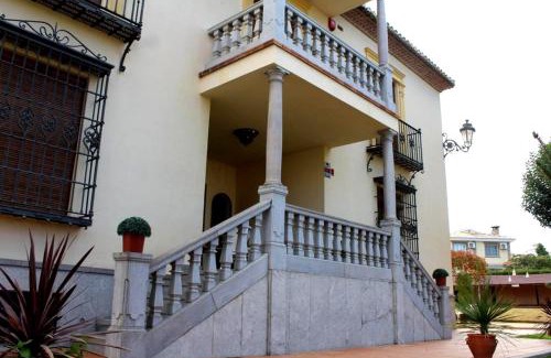 La Zubia Cama Y Desayuno | Hotel La Zubia , Granada