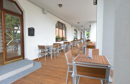 Ceske Budejovice 7 Hotel | Hotel Laguna & restaurant