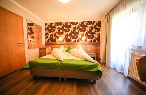 Mayrhofen Casa | Hotel Landhaus Carla