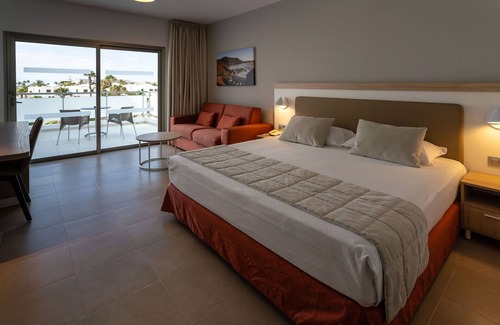 Los Pocillos Hotel | Hotel Lanzarote Village