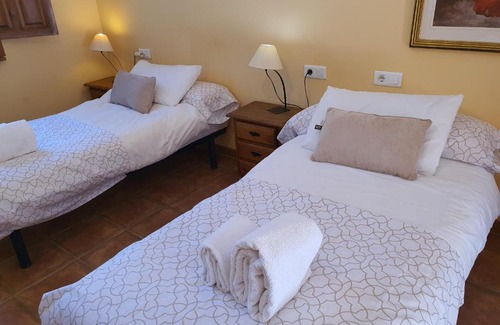Alcaucín Hotel | Hotel Las Piedras