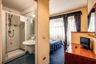Nomentano Hotel | Hotel Laura