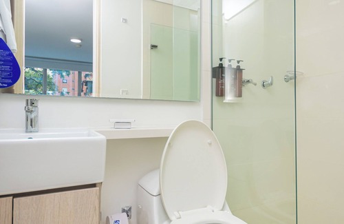 Laureles - Estadio Hotel | Hotel Laureles Plaza