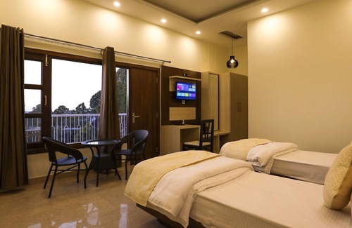 Kumarhatti Hotel | Hotel Le Halcyon