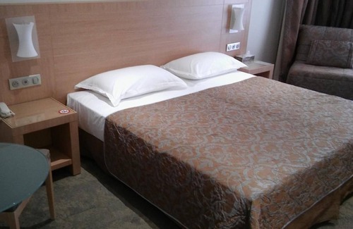 Calvi Hotel | Hotel le Rocher