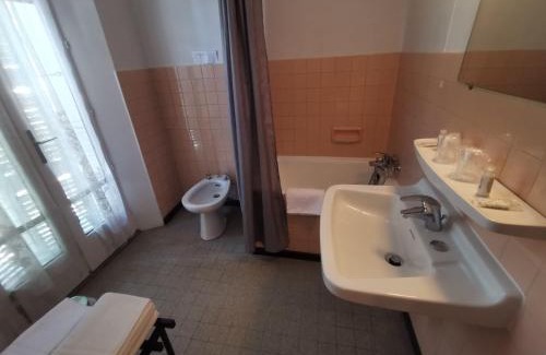 Embrun Hotel | hotel le tourisme
