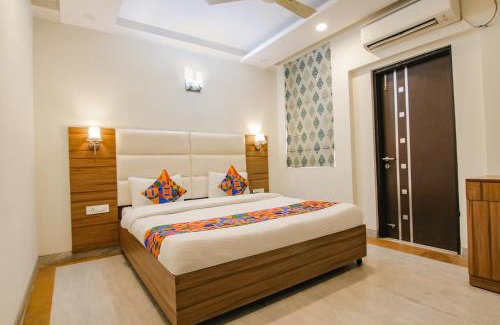 DLF Phase 3 Hotel | Hotel Leaf 9, Cyber City near Ambience Mall