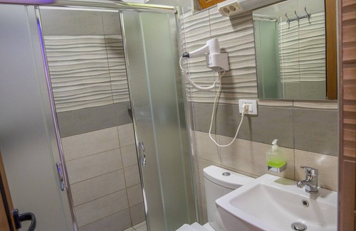 Shkoder County Hotel | Hotel Legjenda