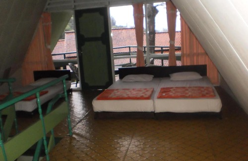 Ciloto Complejo | Hotel Lembah Safari Cisarua