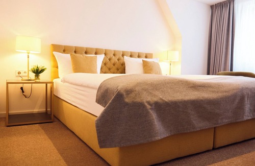 Spandau Cama Y Desayuno | Hotel Lindenufer