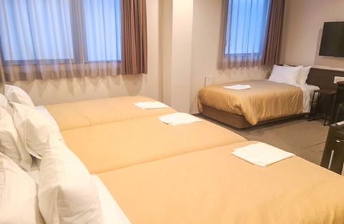 Kamigyo Hotel | HOTEL LiVEMAX Kyoto Nijojo Nishi