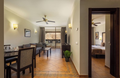 Morro Jable Complejo | Hotel LIVVO Jandía Golf All Inclusive