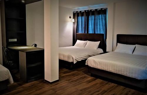 Kuching Hotel | Hotel Longhouse