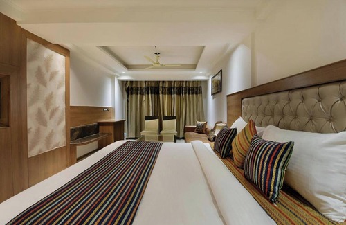 Sonepat Hotel | New Lotus Paradise Hotel