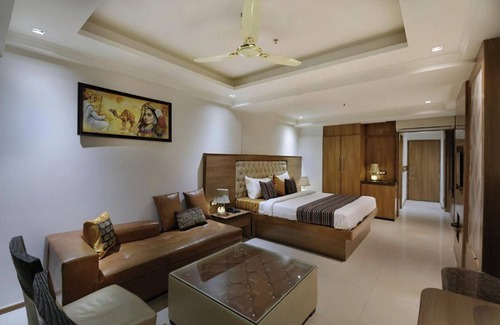 Sonepat Hotel | New Lotus Paradise Hotel