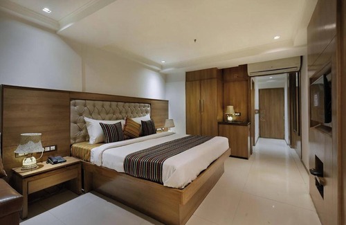 Sonepat Hotel | New Lotus Paradise Hotel