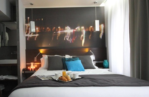 Quartier des Grandes-Carrieres Hotel | Hotel Lumières Montmartre Paris