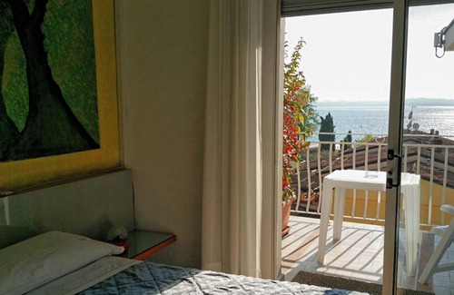 Sirmione Old Town Hotel | Hotel Luna