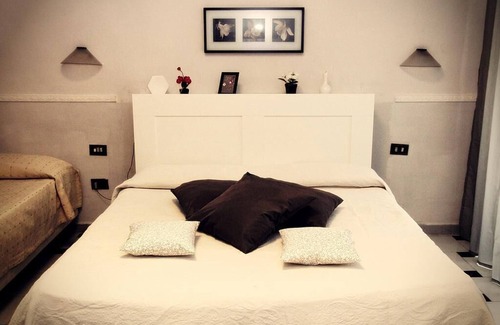 Naples City Centre Hotel | Hotel Luna Rossa