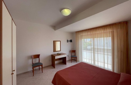 Brancaleone Marina Hotel | Hotel Lungomare 3 Stelle