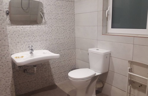 Piraeus Hotel | Hotel Lux