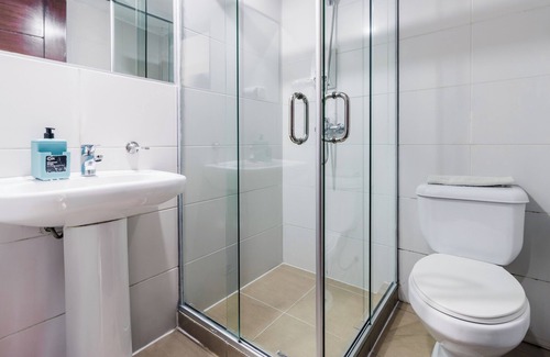 Downtown La Paz Hotel | Hotel Luxstone Executive Suites