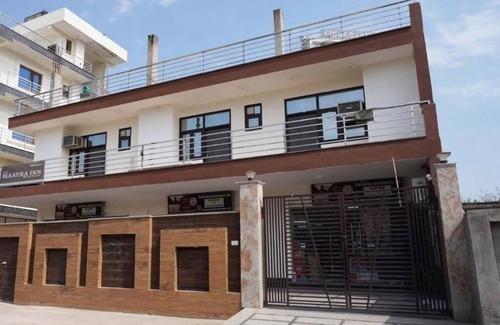 Sector 70 Hotel | Hotel maayra inn