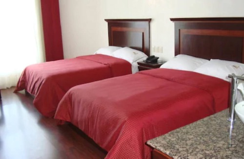 Ciudad López Mateos Hotel | Hotel Madeira