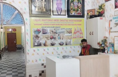 Misrikh Apartamento | Hotel madhava