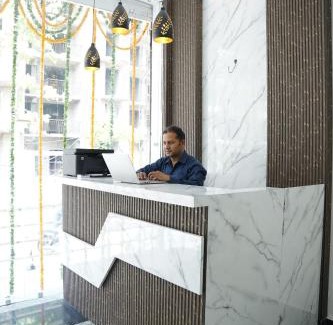 Mathura Casa | HOTEL MADHAVi PALACE