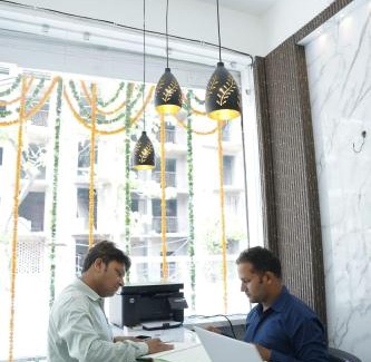 Mathura Casa | HOTEL MADHAVi PALACE