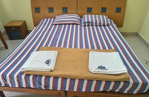 Adyar Hotel | Hotel maharaj residency attavara