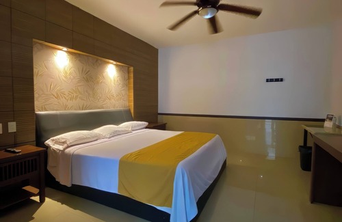 El Zacatal Hotel | Hotel Maioris La Paz