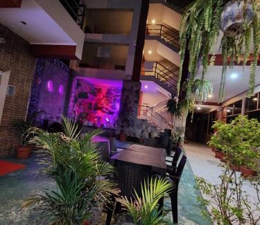 Churín Hotel | Hotel Manantial