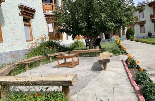 Leh Hotel | Hotel mandalchan