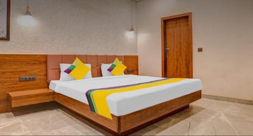 Pachmarhi Hotel | Hotel Manjushree